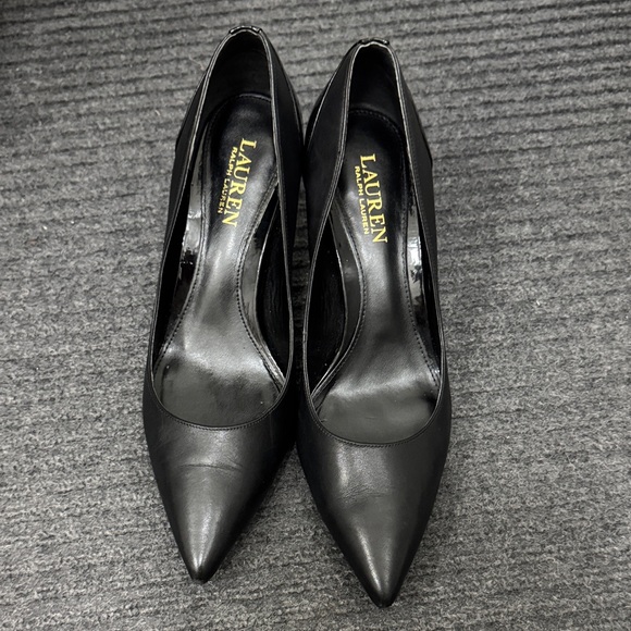 Ralph Lauren Shoes - Lauren Ralph Lauren women’s Black leather heel pump Shoes